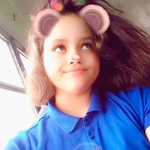 Meet your Posher, Addy